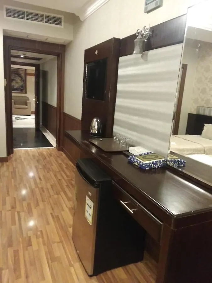 Gulnar Taiba Hotel Medina