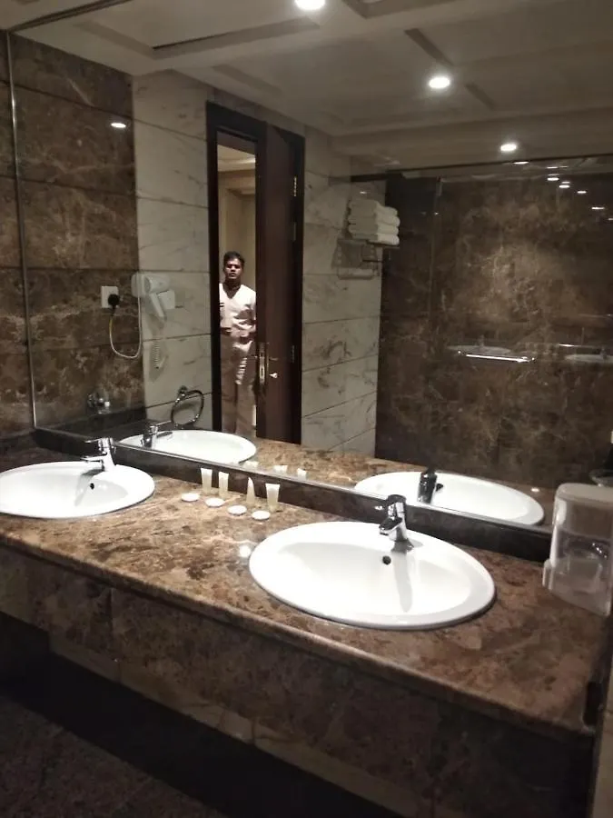 Gulnar Taiba Hotel Medina Saudi Arabia