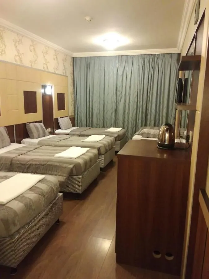 Gulnar Taiba Hotel Medina